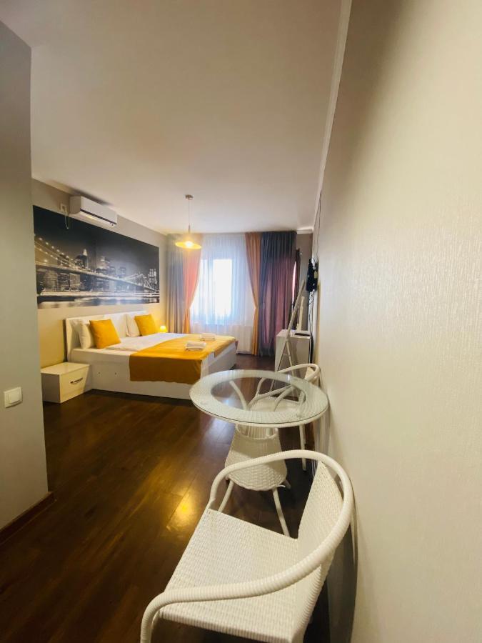 9 Borbalo Street Apartment With Terrace Tbilisi Buitenkant foto