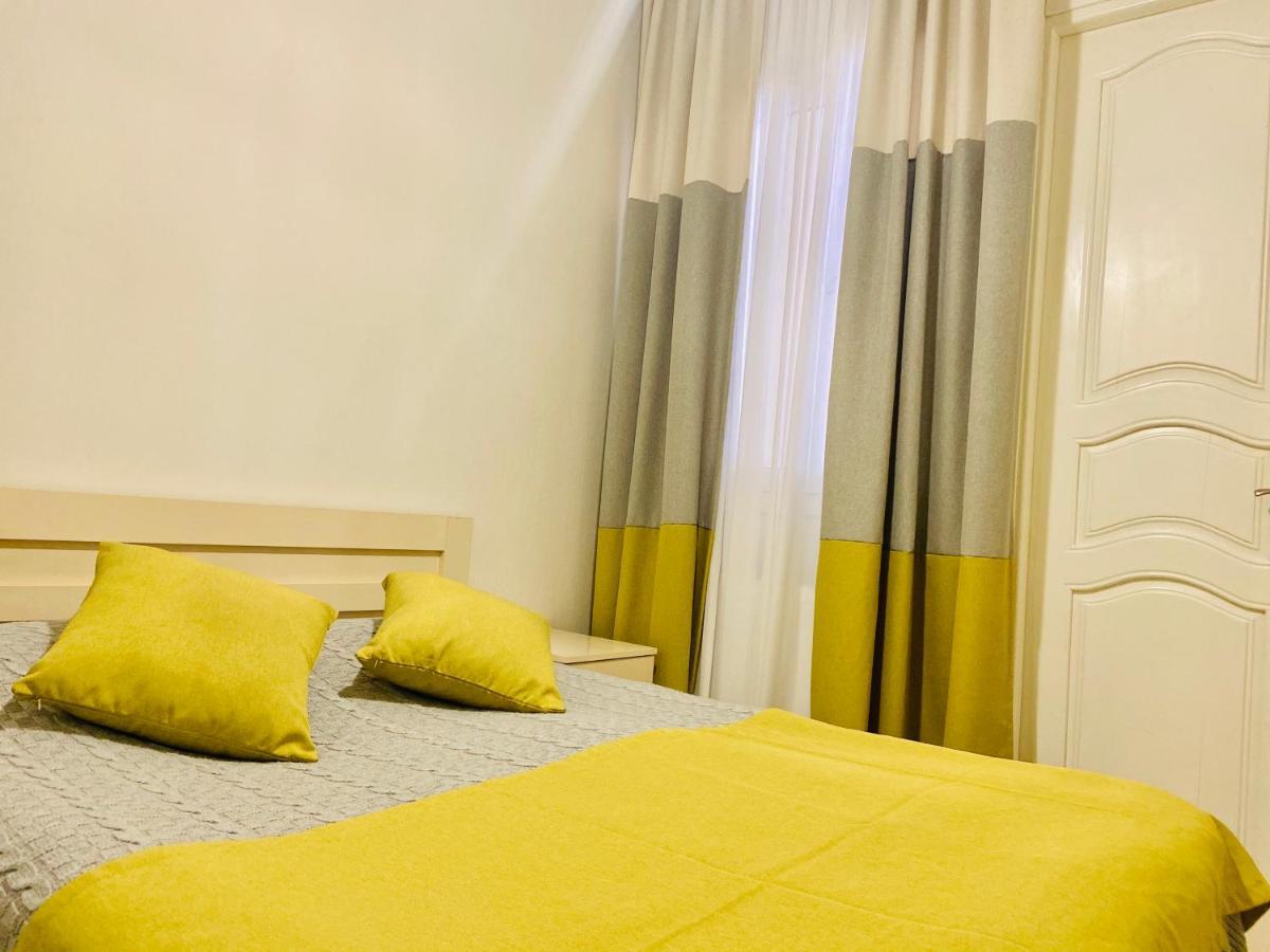 9 Borbalo Street Apartment With Terrace Tbilisi Buitenkant foto